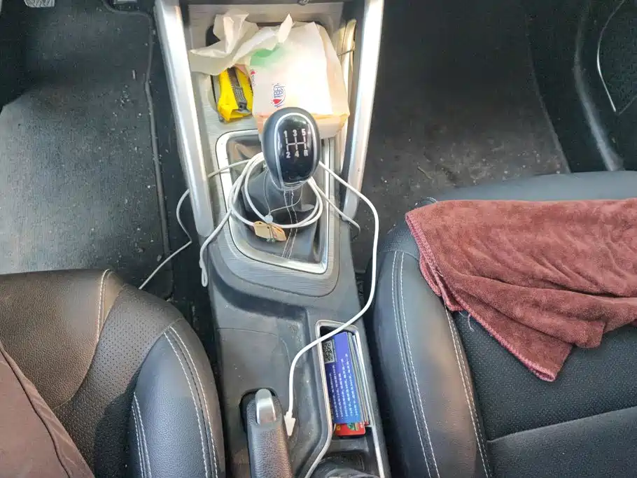 Geely Vision X3 — миниатюра 16