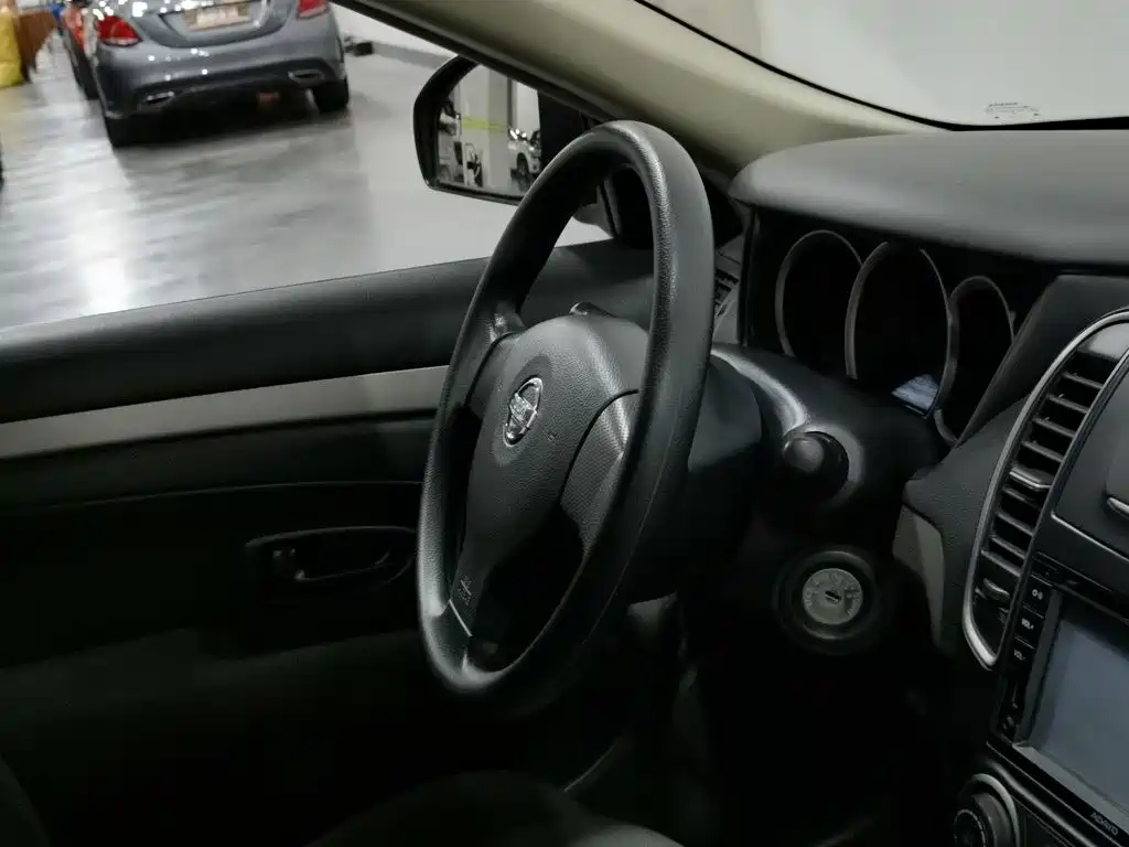 Nissan Sylphy — миниатюра 22