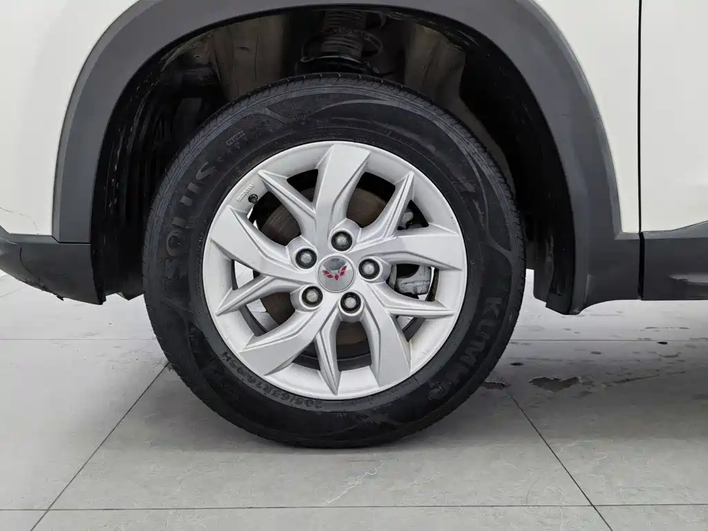 Wuling Hongguang S3 — миниатюра 17