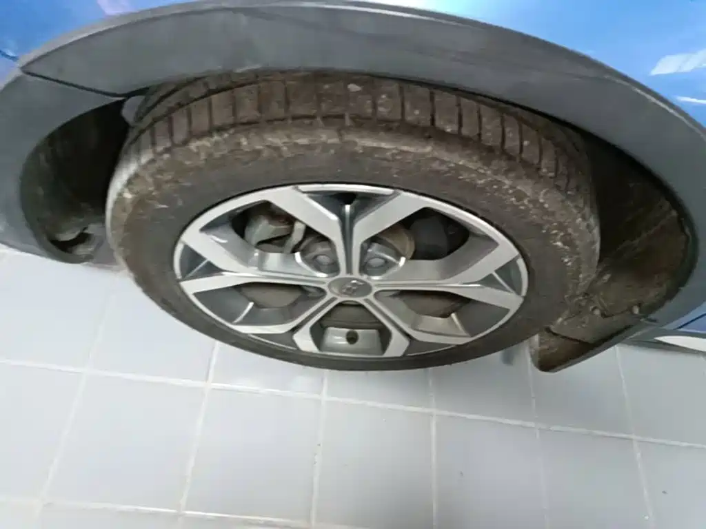 Geely Vision S1 — миниатюра 23