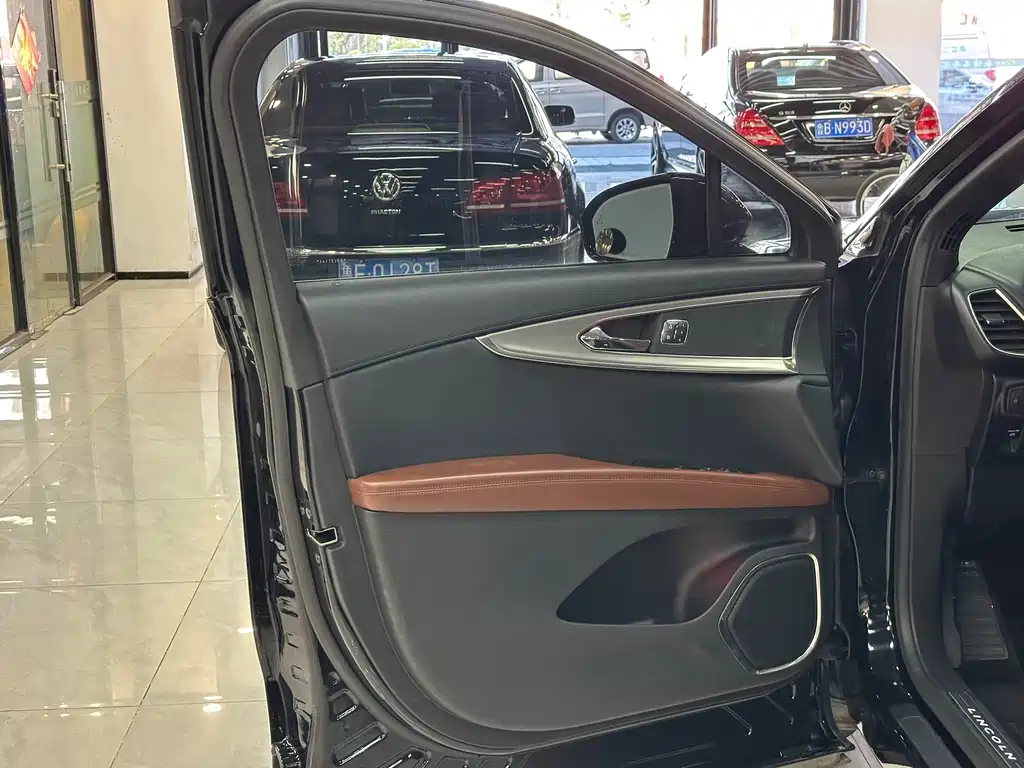 Lincoln MKX — миниатюра 20