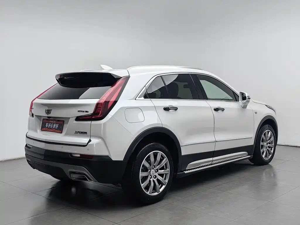Cadillac XT4 — миниатюра 2