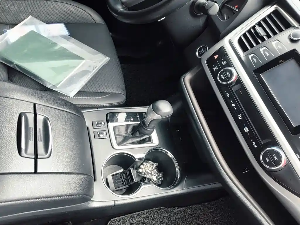Toyota Highlander — миниатюра 13