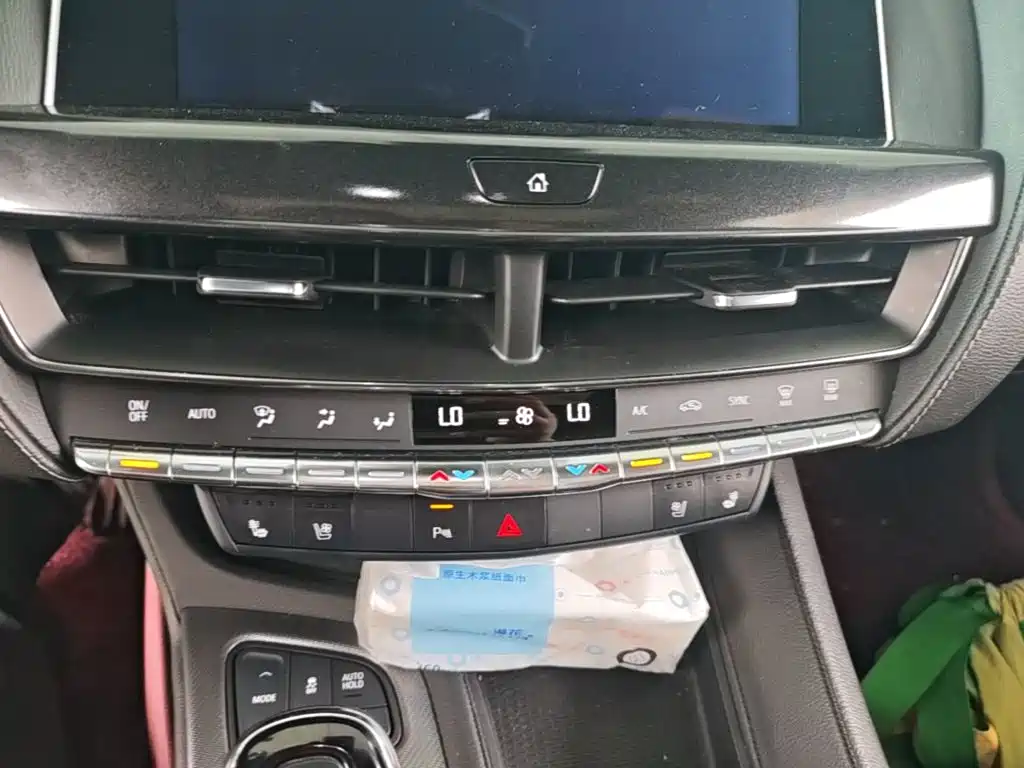 Cadillac CT5 — миниатюра 13