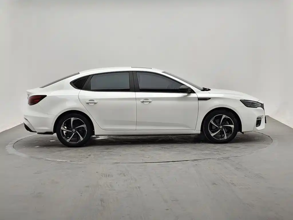 MG MG6 — миниатюра 2
