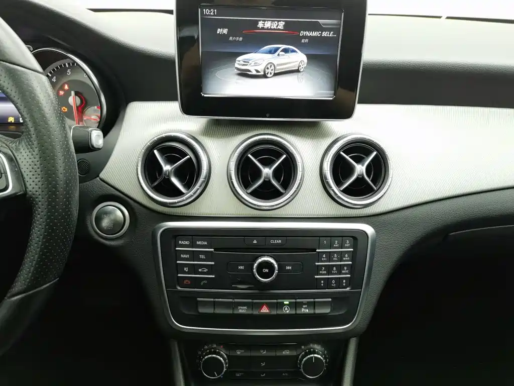 Mercedes-Benz CLA (Import) — миниатюра 12