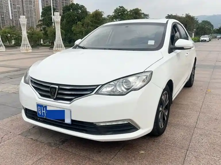 Roewe 360 — миниатюра 2