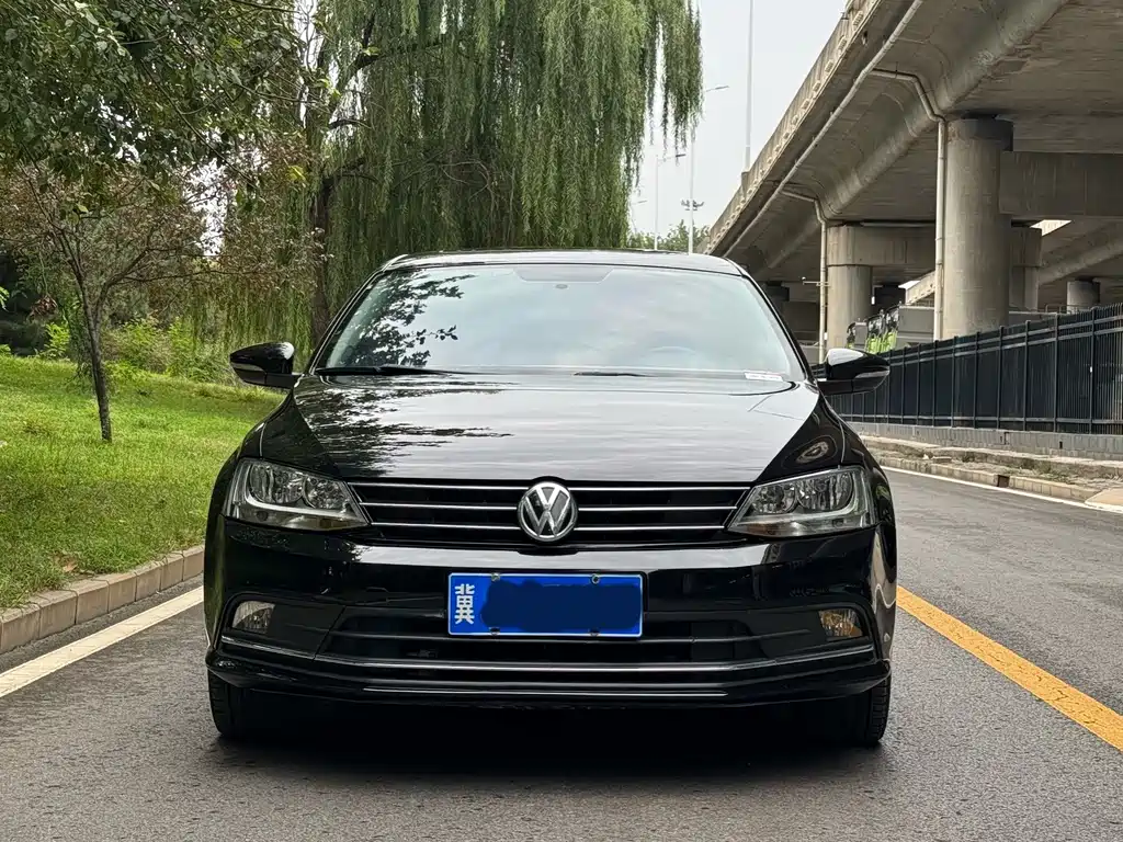 Volkswagen Sagitar — миниатюра 2