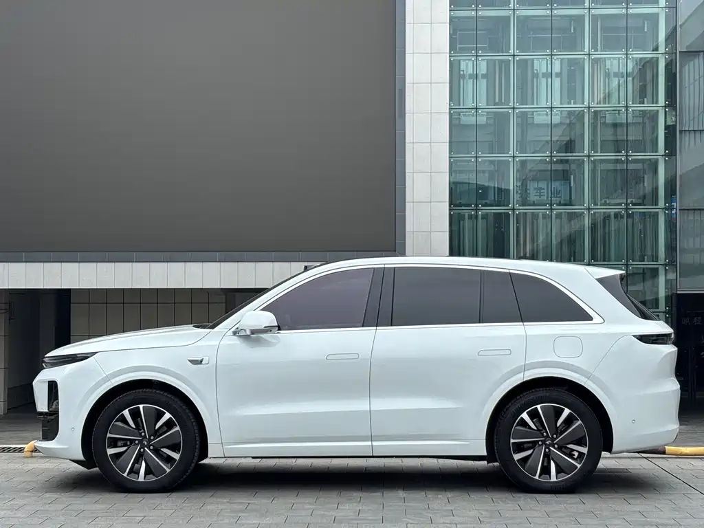 Li Auto Li L6 — миниатюра 4