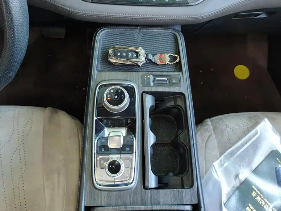 Ford Equator — миниатюра 16