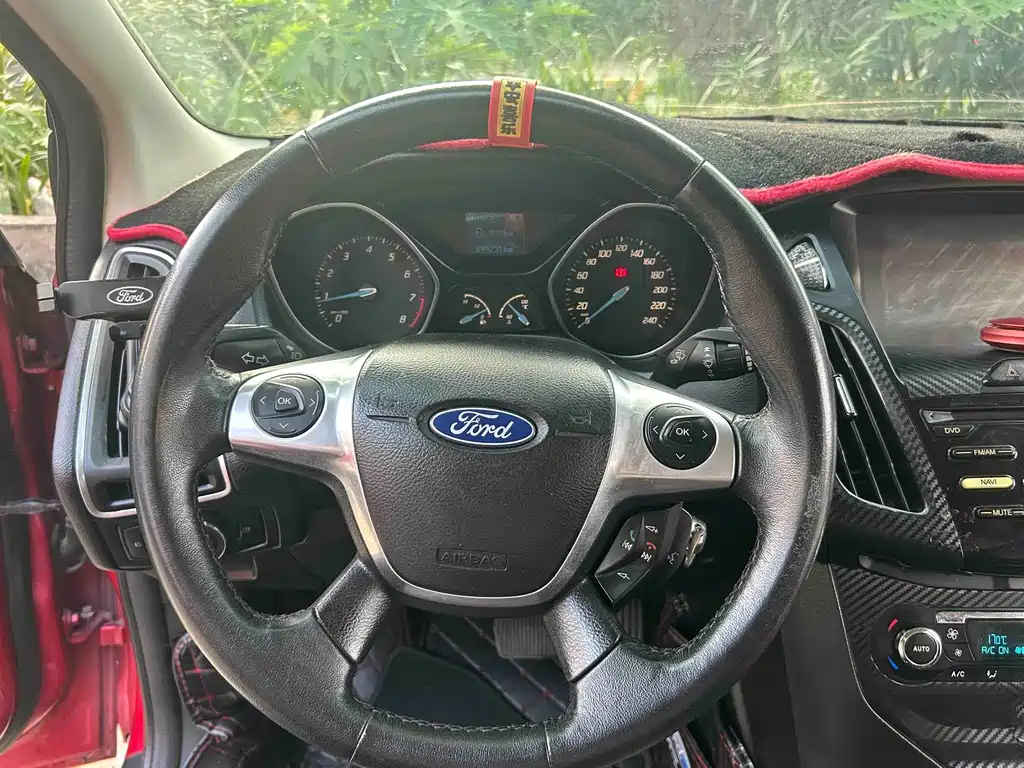 Ford Focus — миниатюра 18