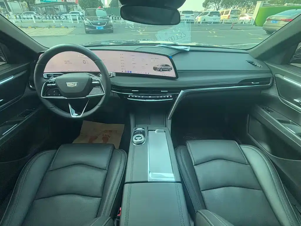 Cadillac CT6 — миниатюра 7