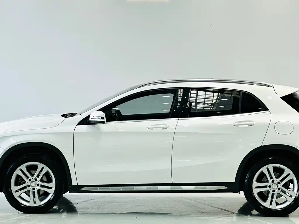 Mercedes-Benz GLA 2016 GLA 200