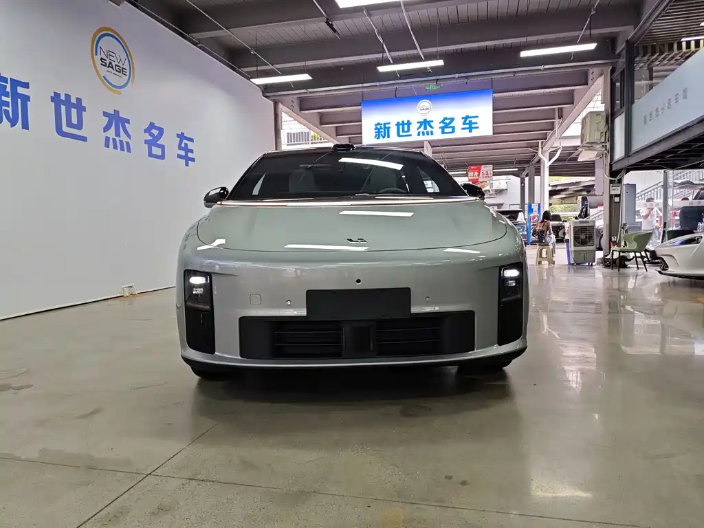 Li Auto Li i6 — миниатюра 2