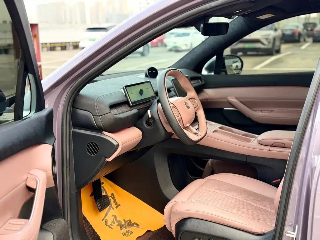 NIO EC6 — миниатюра 4