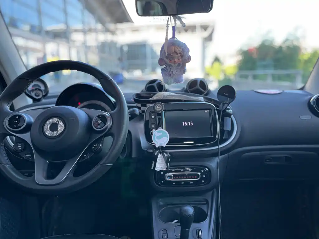 smart Smart Fortwo — миниатюра 8