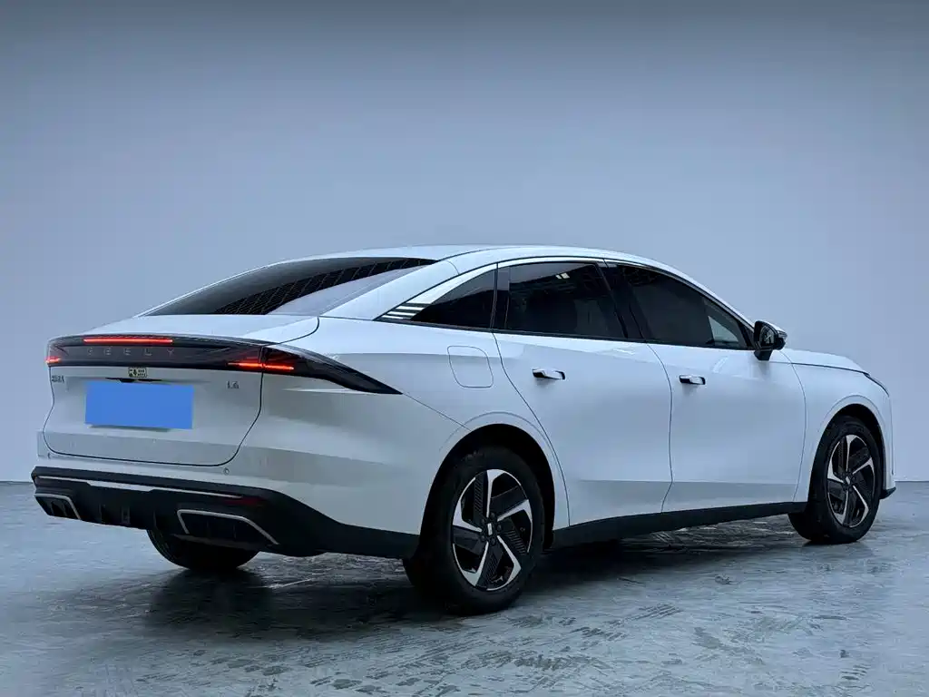 GEELY GALAXY GALAXY L6