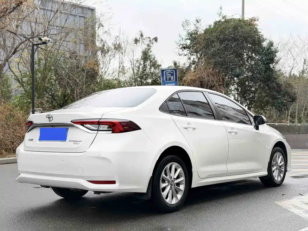 Toyota Corolla 2021 1.2T S-CVT Elite