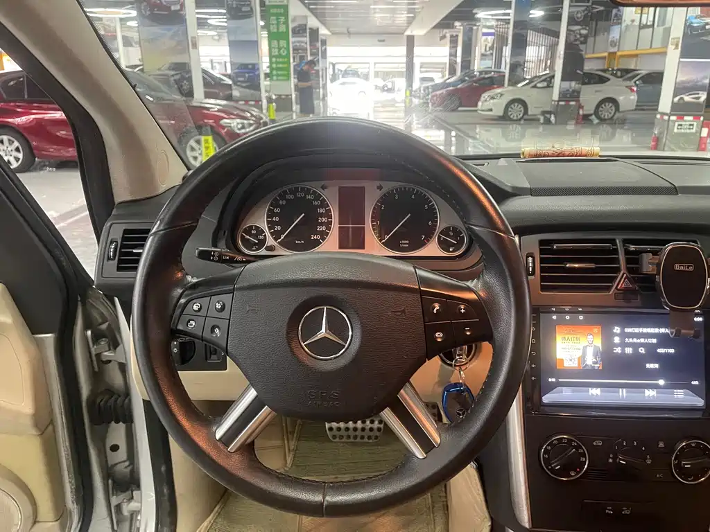 Mercedes-Benz B-Class — миниатюра 9
