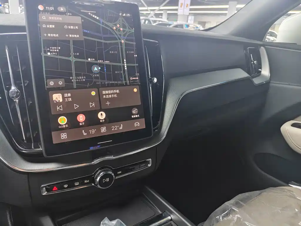 Volvo XC60 — миниатюра 7