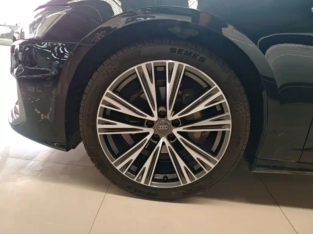 Audi A6L — миниатюра 23