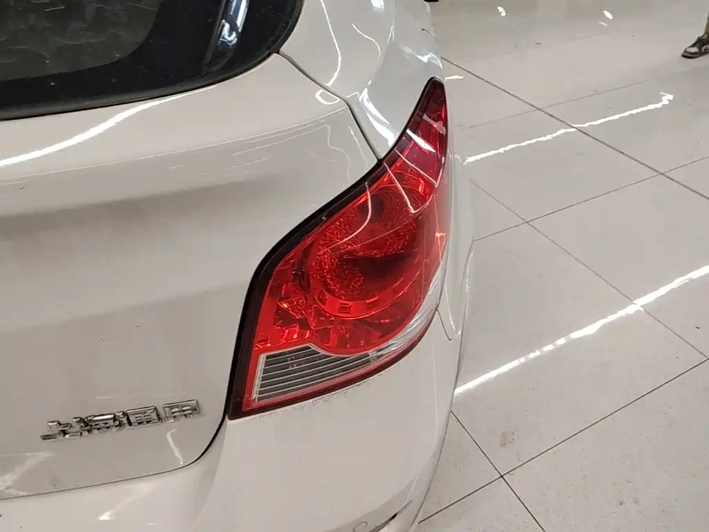 Chevrolet Cruze — миниатюра 8