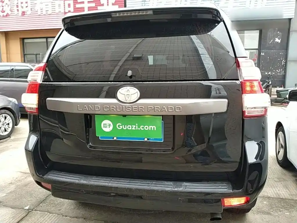 Toyota Prado — миниатюра 6