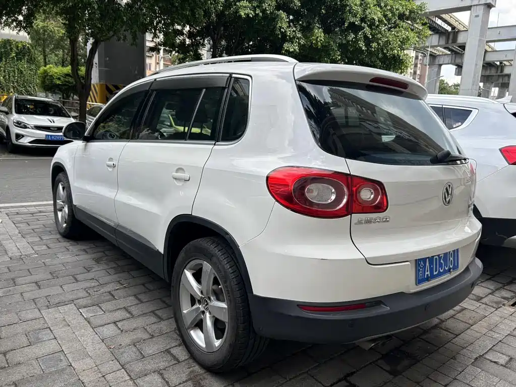 Volkswagen Tiguan — миниатюра 9
