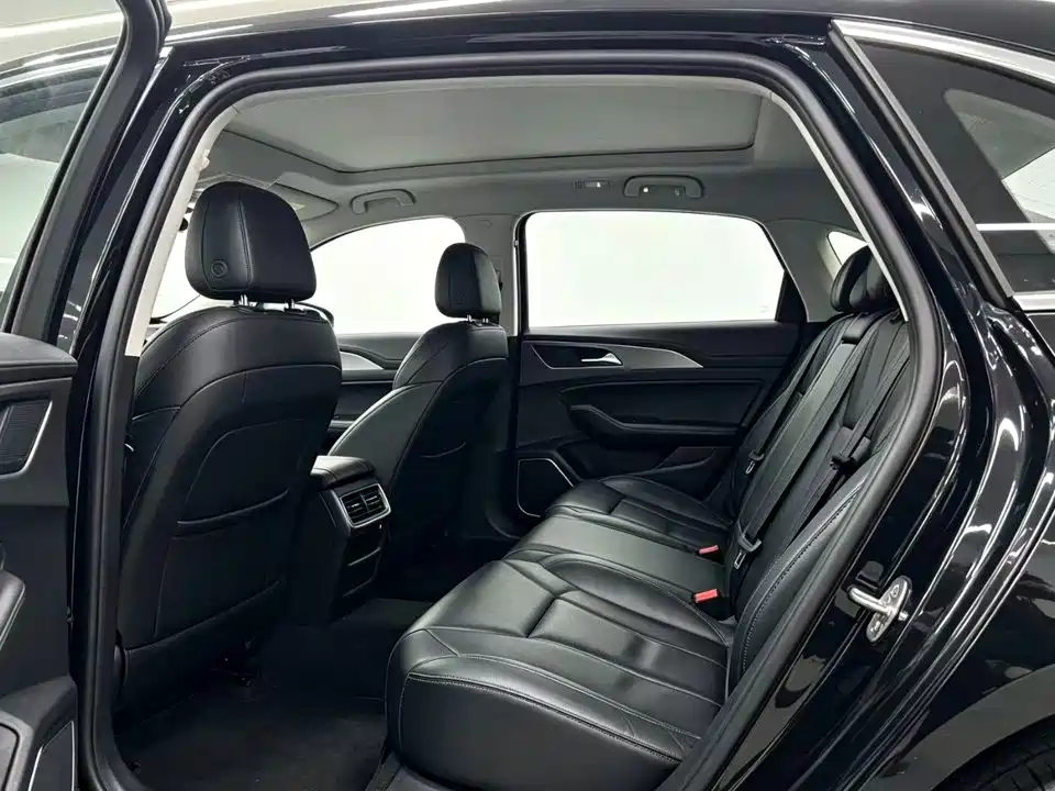 Hongqi Hongqi H5 — миниатюра 5