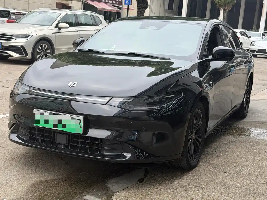 Leapmotor Leapmotor C01 — миниатюра 10