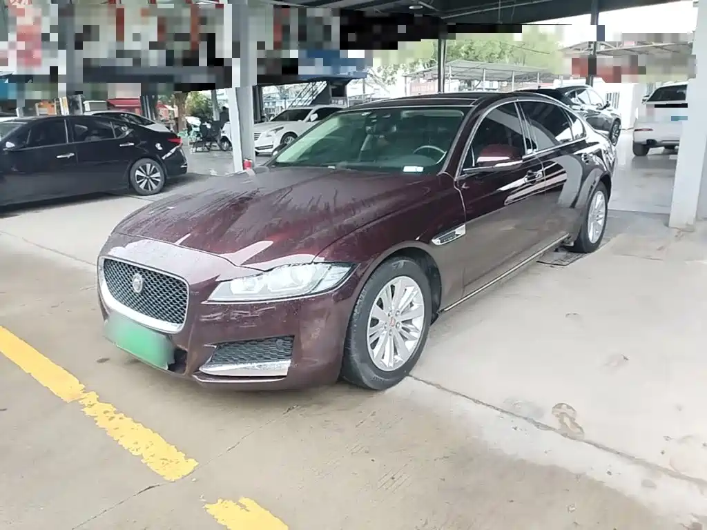 Jaguar XFL — миниатюра 2