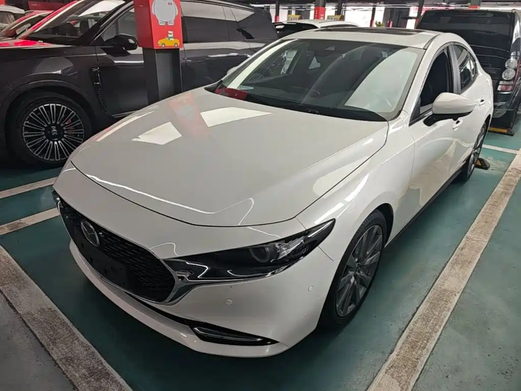 Mazda 3 Axela — миниатюра 2