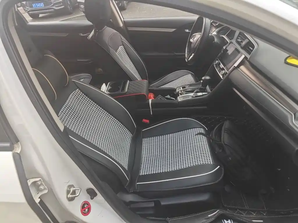 Honda Civic — миниатюра 25