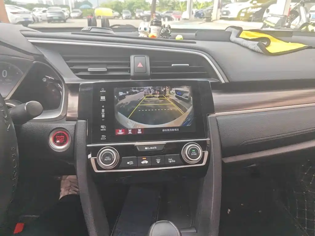 Honda Civic — миниатюра 13