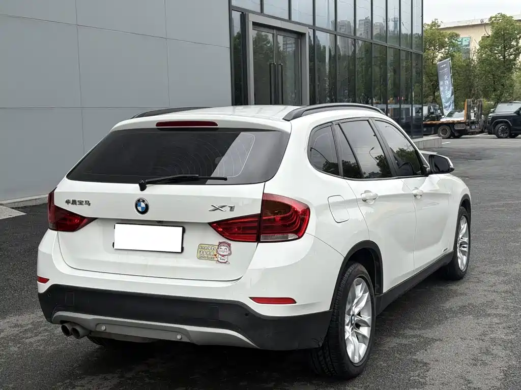 BMW X1 — миниатюра 13