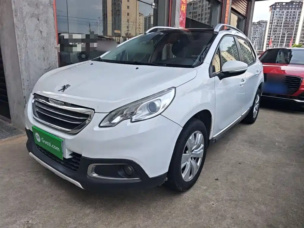 Peugeot 2008 2014 1.6L AT Fashion
