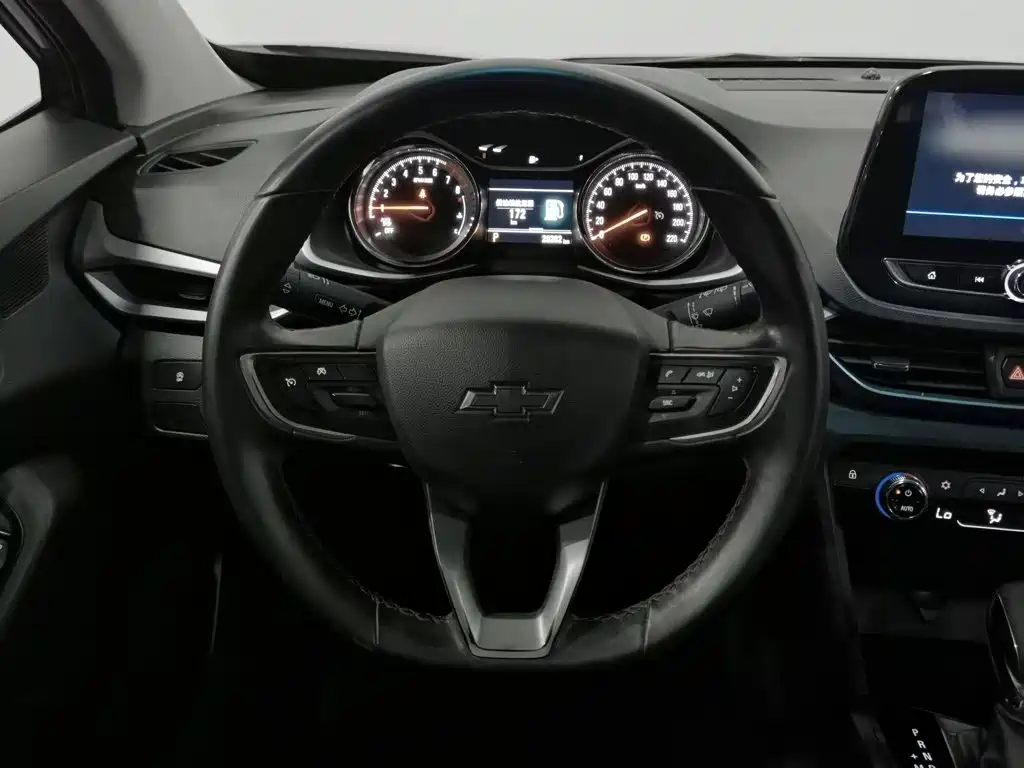Chevrolet Volando — миниатюра 11