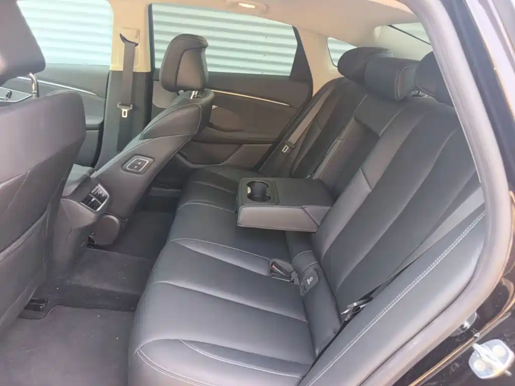 Buick LaCrosse — миниатюра 17