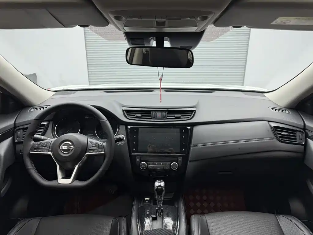 Nissan X-Trail — миниатюра 14