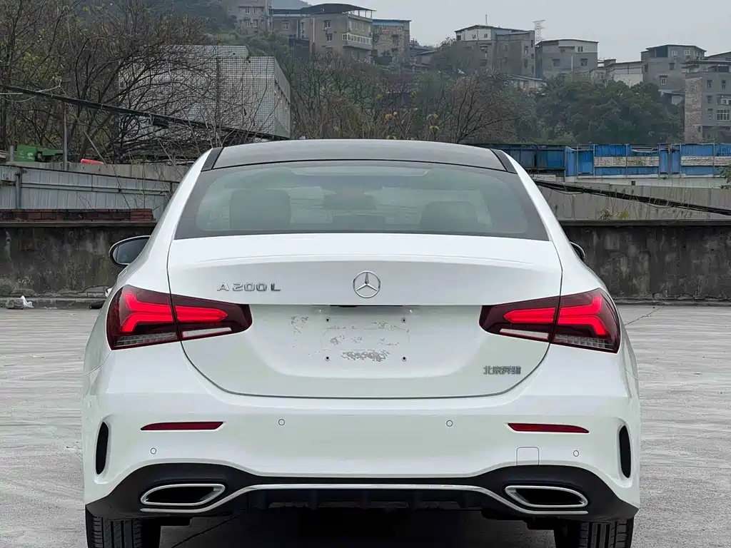 MERCEDES-BENZ A CLASS