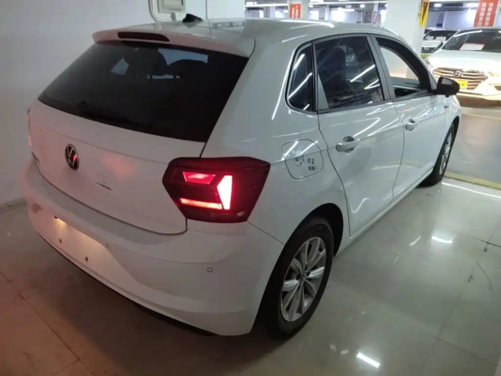 Volkswagen Polo — миниатюра 7