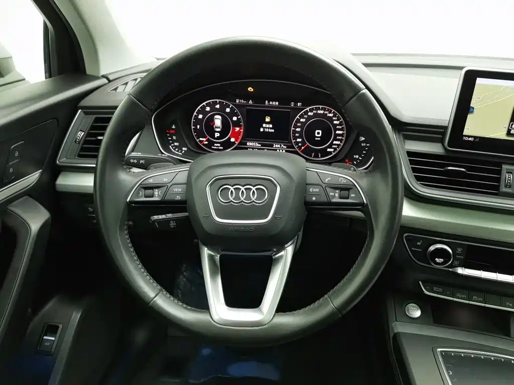 Audi Q5L — миниатюра 11