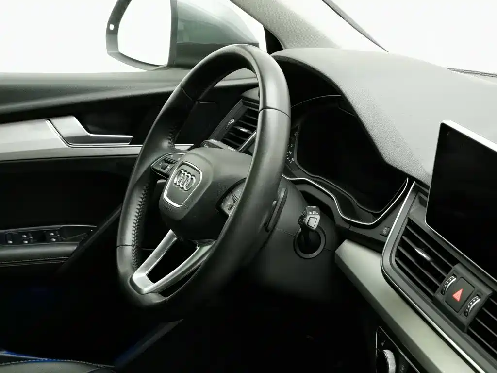 Audi Q5L — миниатюра 22