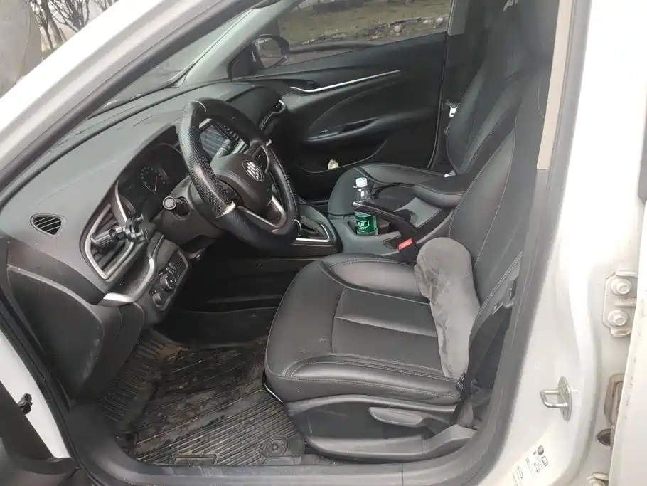 Buick Excelle — миниатюра 9