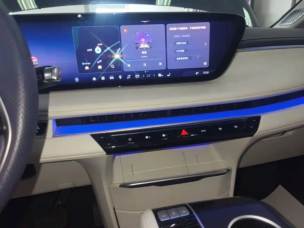 Buick GL8 Hybrid — миниатюра 9