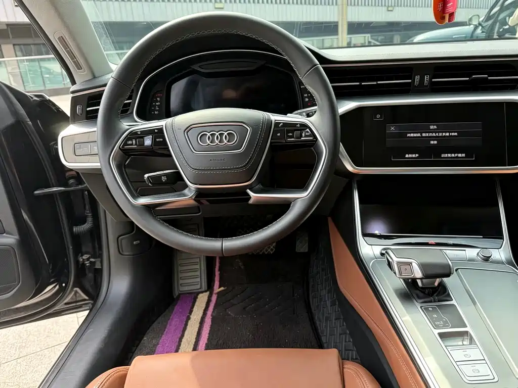 Audi A7L — миниатюра 7