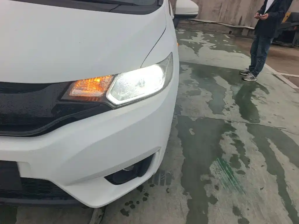 Honda Fit — миниатюра 24