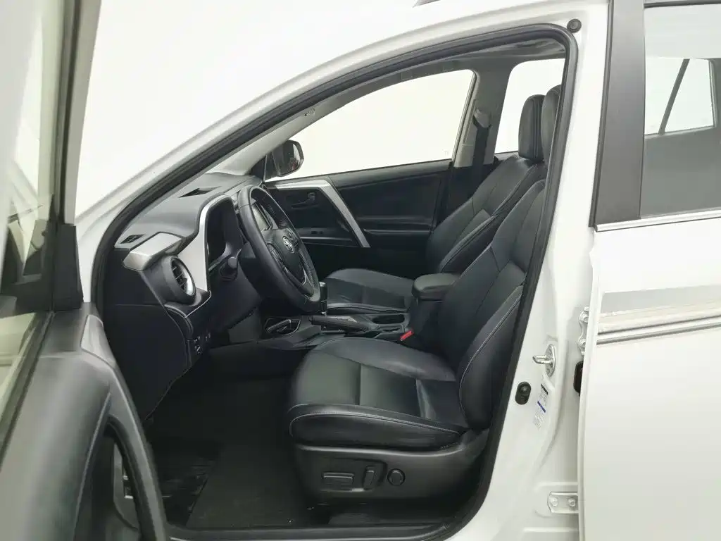 Toyota RAV4 — фотографии объявления, Фото 11