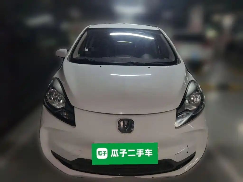 Changan Benben E-Star — миниатюра 2