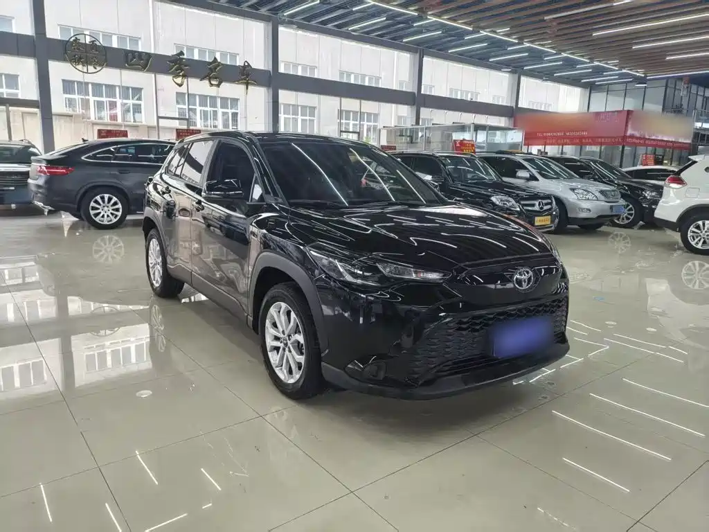 Toyota Frontlander — миниатюра 4